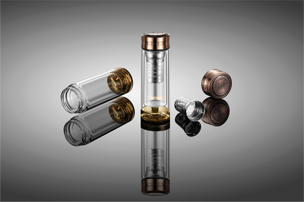 衫鑫水晶杯如何判断